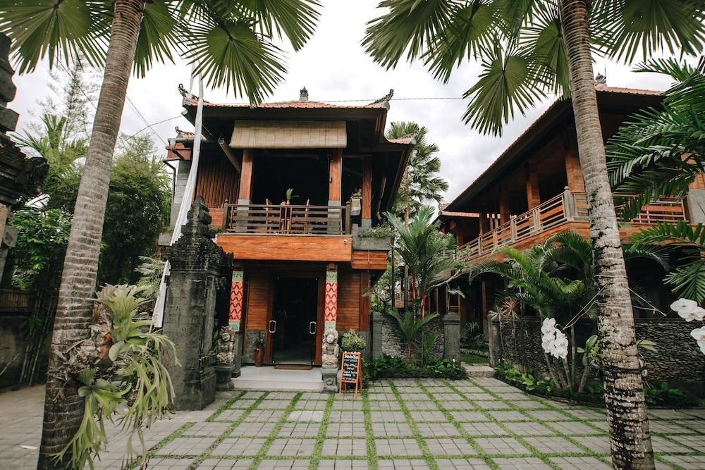 Budhi Ayu Villas And Cottages Ubud By Mahaputra-Chse Certified Exterior photo